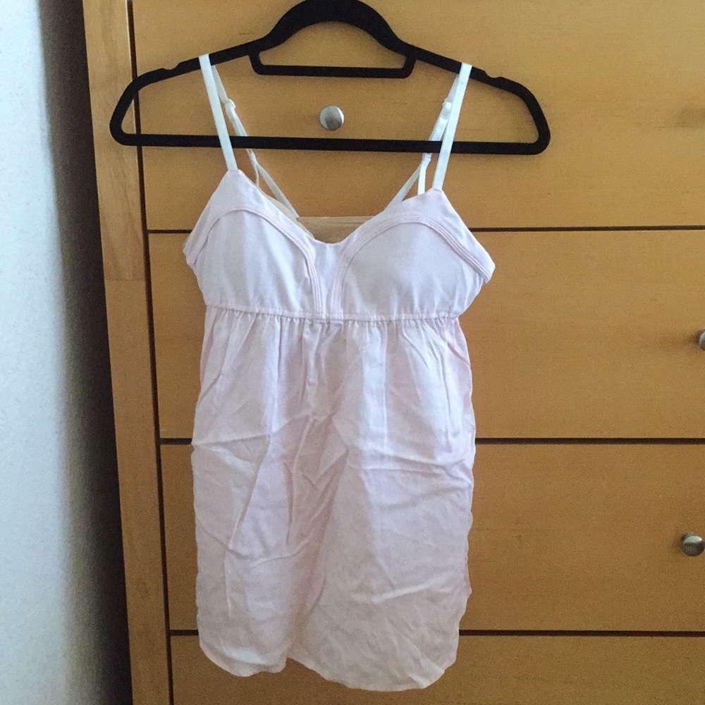 Lululemon pink tank